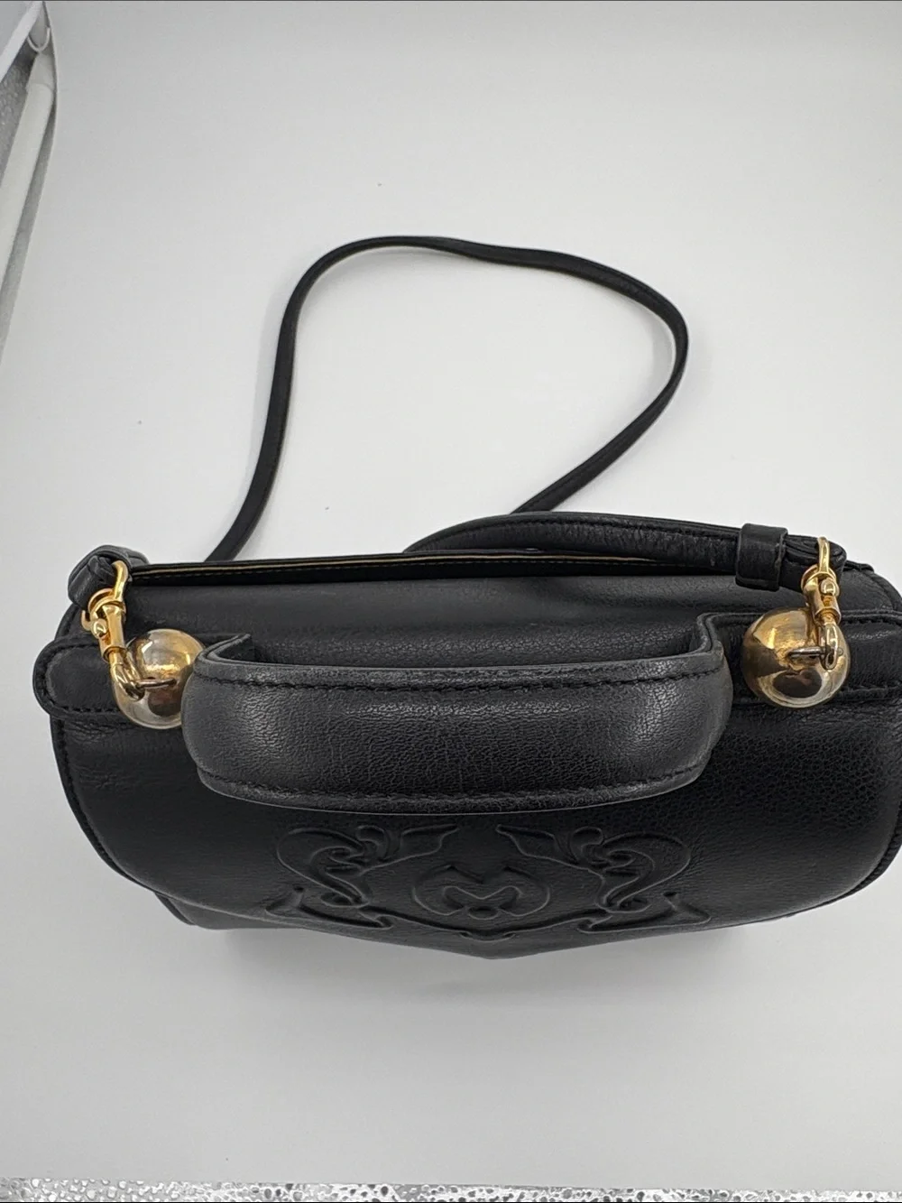 Mela Schon classic black
